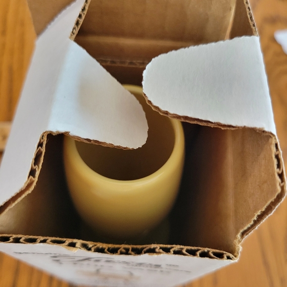 Fiesta Bud Vase Yellow Post 86 NWT/NIB ~ Fiestaware ~ - Picture 16 of 16